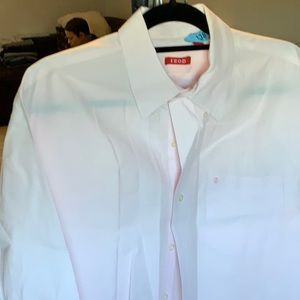 IZOD DRESS SHIRT